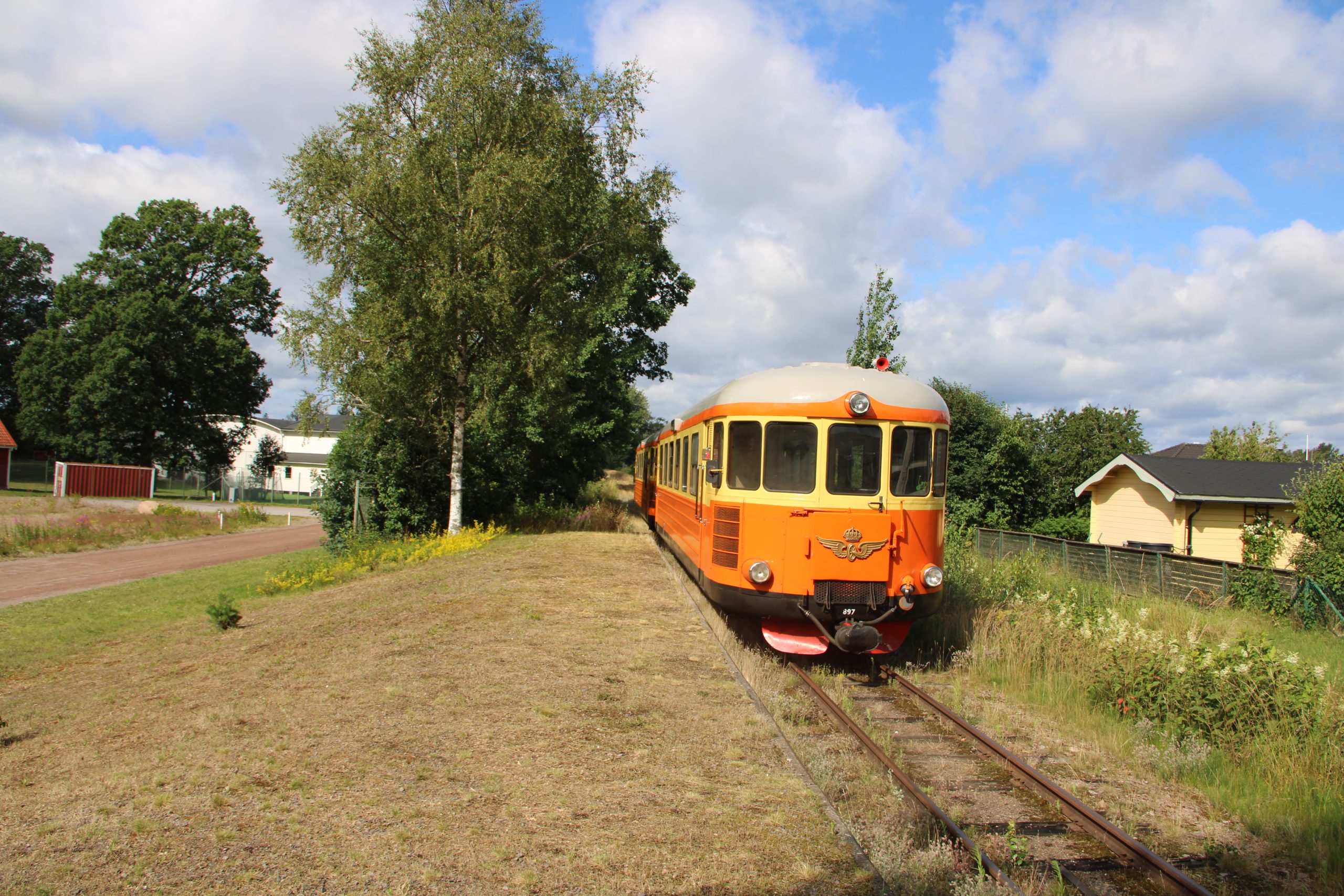 Sturmgebeutelter Kaffee und die Schmalspurbahn nach Västervik